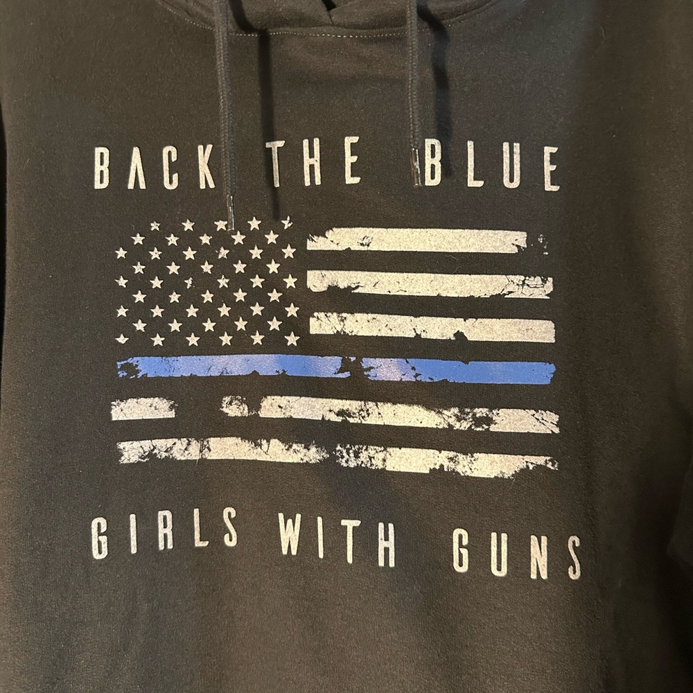 Back the blue women’s hoodie NWT 1X - Picture 5 of 5